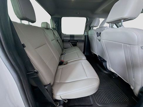 Used 2022 Ford F250 XL w/ Power Equipment Group image 21