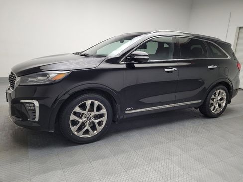 Used 2019 Kia Sorento SX image 2