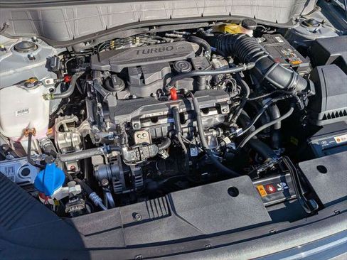 New 2026 Hyundai Kona SEL Premium image 31