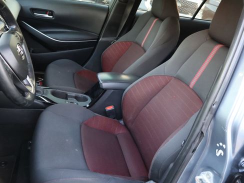 Used 2023 Toyota Corolla SE image 38