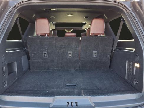 Used 2024 Ford Expedition Max Limited image 30