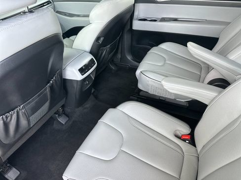 Used 2024 Hyundai Palisade SEL AWD/4WD image 11
