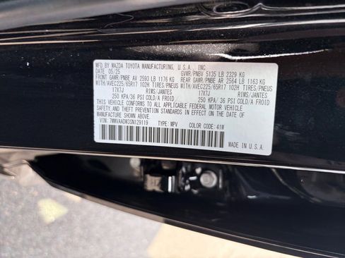 Certified 2025 MAZDA CX-50 AWD 2.5 Hybrid w/ Premium Pkg image 35