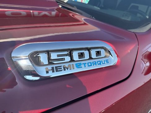 Used 2023 RAM 1500 Laramie image 18