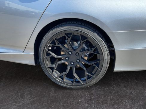 Used 2021 Honda Accord Sport image 9