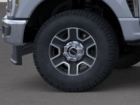 New 2026 Ford F250 Lariat w/ FX4 Off-Road Package AWD/4WD image 22