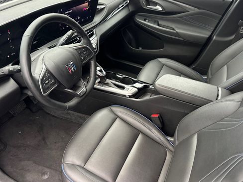 Used 2024 Buick Envista Sport Touring w/ Convenience I Package image 10