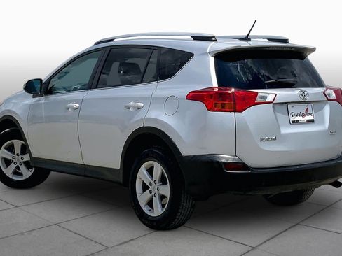 Used 2013 Toyota RAV4 XLE FWD image 12
