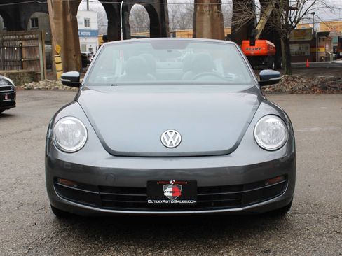 Used 2014 Volkswagen Beetle 1.8T image 2