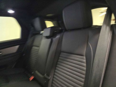 Certified 2025 Land Rover Discovery Sport Dynamic SE image 14