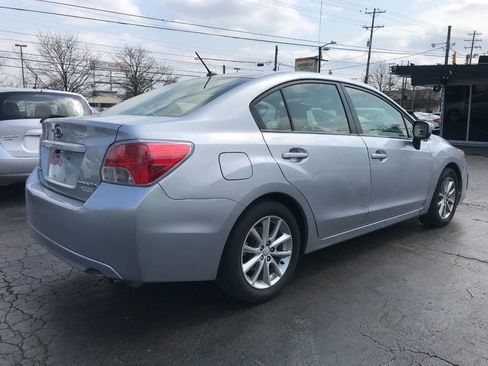 Used 2013 Subaru Impreza 2.0i Premium w/ All-Weather Pkg image 7