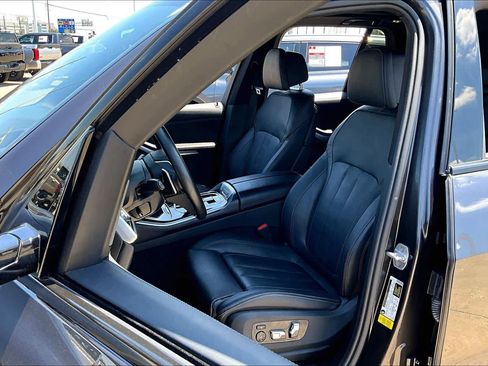 Used 2020 BMW X5 sDrive40i w/ Premium Package RWD image 8