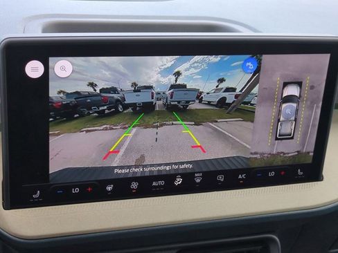 New 2025 Ford Maverick Lariat w/ 4K Tow Package image 20