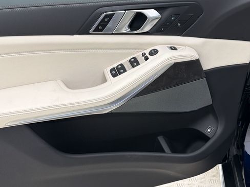 New 2026 BMW X5 xDrive50e AWD/4WD image 13