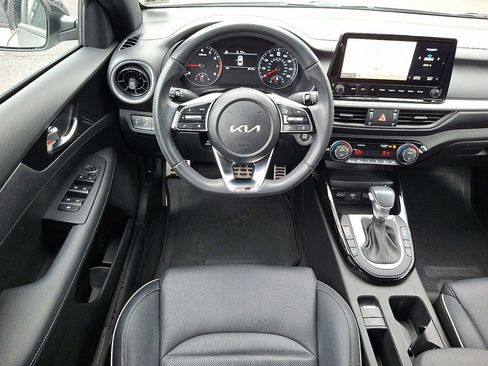 Used 2023 Kia Forte GT-Line w/ GT-Line Premium Package image 12