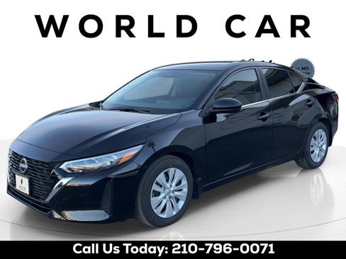 Certified 2025 Nissan Sentra S image 6