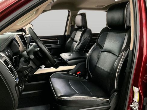 Used 2022 RAM 3500 Laramie image 24