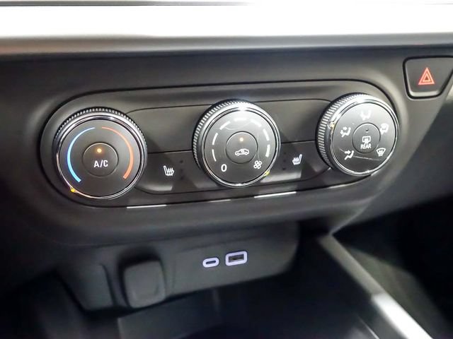 New 2026 Chevrolet Trax RS w/ Driver Confidence Package FWD image 16