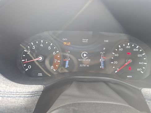 Used 2025 Jeep Compass Latitude AWD/4WD image 8