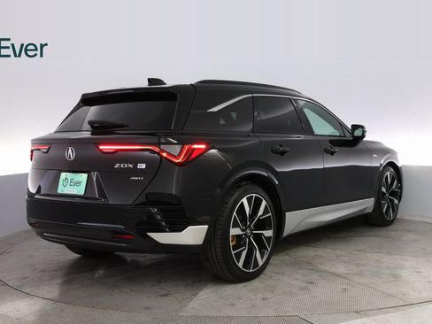 Used 2024 Acura ZDX Type S image 12
