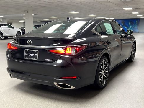 New 2025 Lexus ES 350 w/ Premium Package image 7