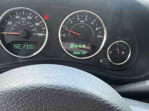 Used 2014 Jeep Wrangler Unlimited Rubicon w/ Dual Top Group image 13