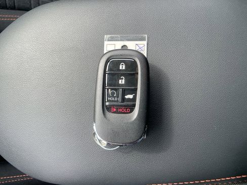 Used 2024 Honda HR-V Sport image 27