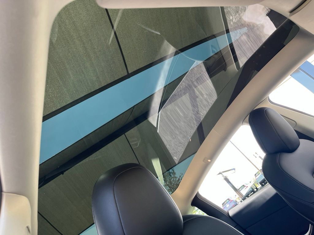 Used 2022 Tesla Model Y Performance AWD/4WD image 42