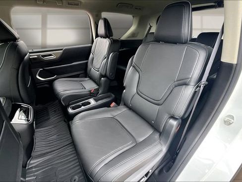 New 2026 INFINITI QX80 Luxe image 26