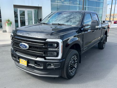 Used 2026 Ford F350 Platinum AWD/4WD image 2