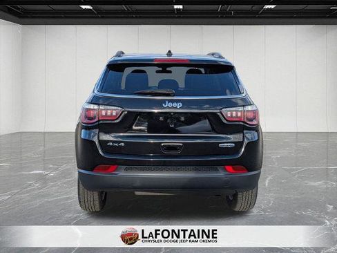Certified 2019 Jeep Compass Latitude image 4