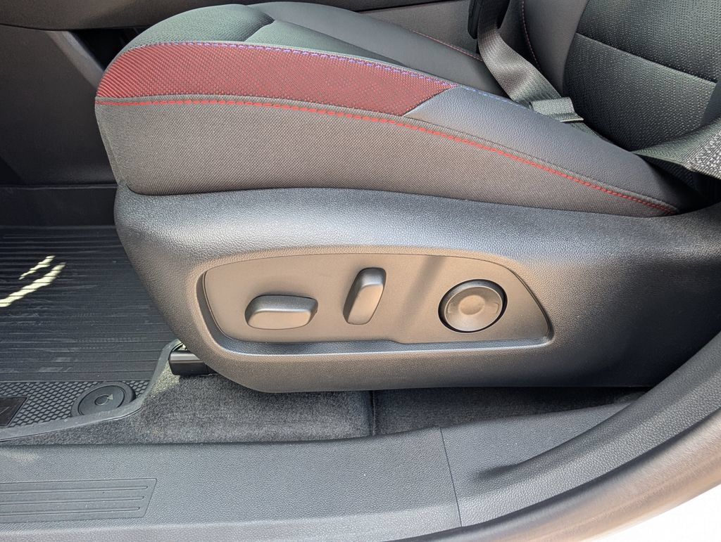New 2026 Chevrolet Equinox RS w/ Safety and Technology Package FWD image 11