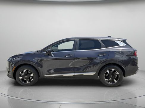 Used 2026 Kia Sportage LX FWD image 5