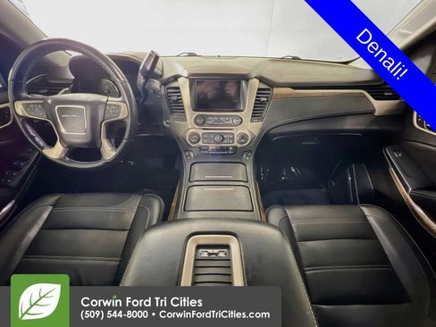 Used 2019 GMC Yukon Denali AWD/4WD image 7