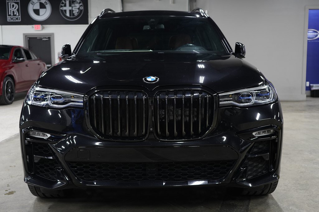 Used 2022 BMW X7 M50i w/ Executive Package AWD/4WD image 8