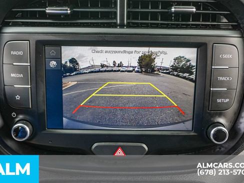Used 2025 Kia Soul LX w/ LX Technology Package FWD image 35