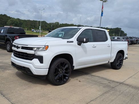 Used 2025 Chevrolet Silverado 1500 RST w/ RST All Star Premium Package AWD/4WD image 4