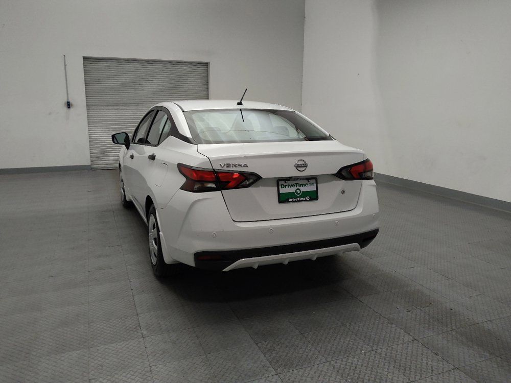 Used 2024 Nissan Versa S w/ Trunk Package FWD image 6