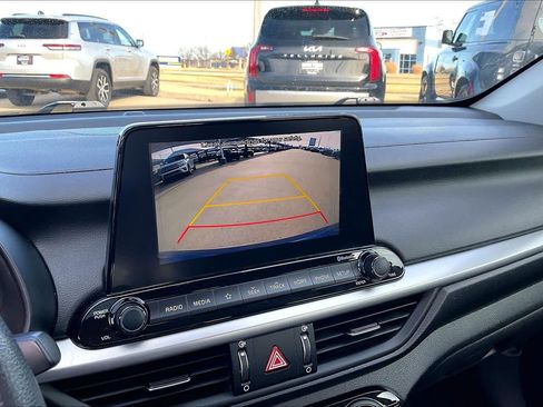 Used 2019 Kia Forte LXS image 24