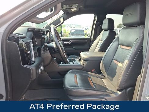 Used 2024 GMC Sierra 2500 AT4 w/ AT4 Preferred Package AWD/4WD image 2