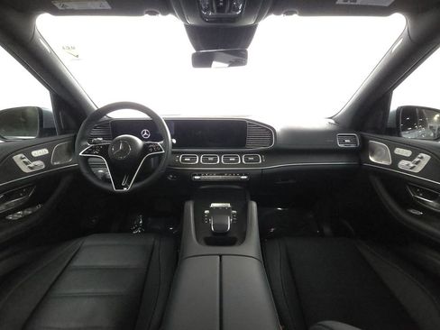 Used 2024 Mercedes-Benz GLE 450 4MATIC w/ AMG Line Exterior image 27