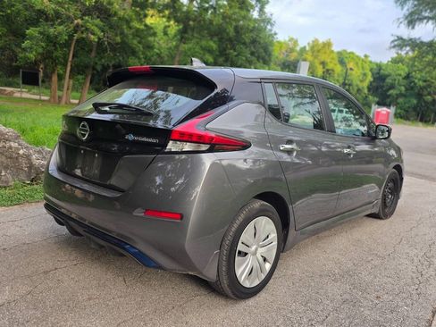 Used 2019 Nissan Leaf S w/ S Charge Package FWD image 2