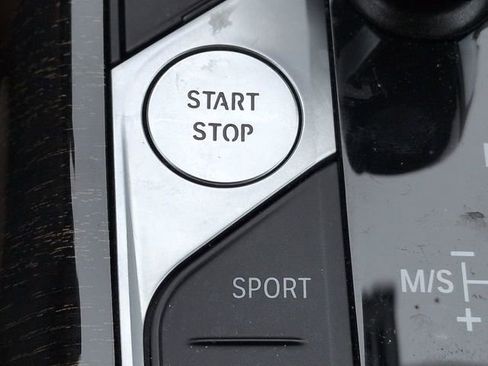 Used 2022 BMW 330e xDrive w/ Premium Package image 37