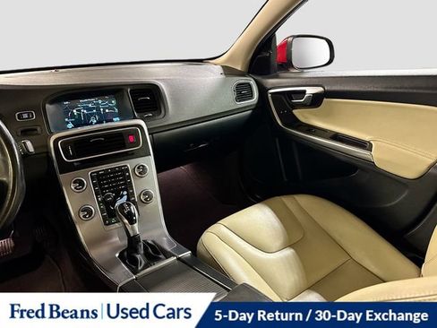 Used 2017 Volvo S60 T5 Dynamic w/ Vision Package image 25