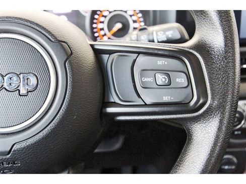 Used 2024 Jeep Wrangler Sport AWD/4WD image 18