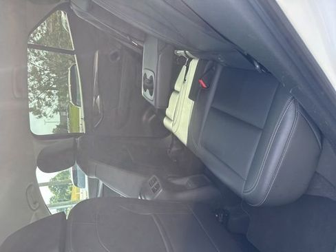 Used 2024 Buick Envision Preferred AWD/4WD image 7