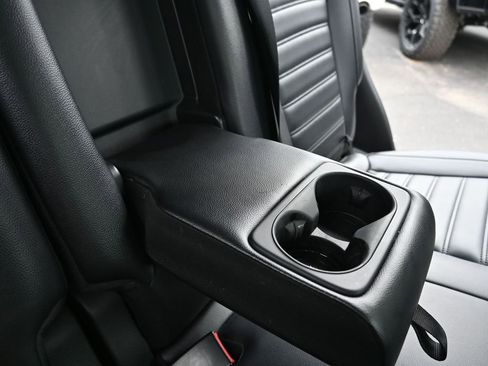 Used 2023 Ford Edge SEL image 45