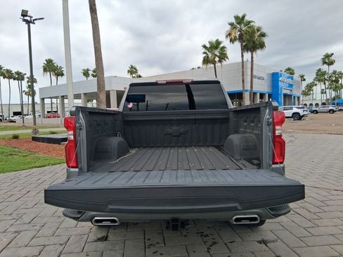 Used 2022 Chevrolet Silverado 1500 RST AWD/4WD image 7