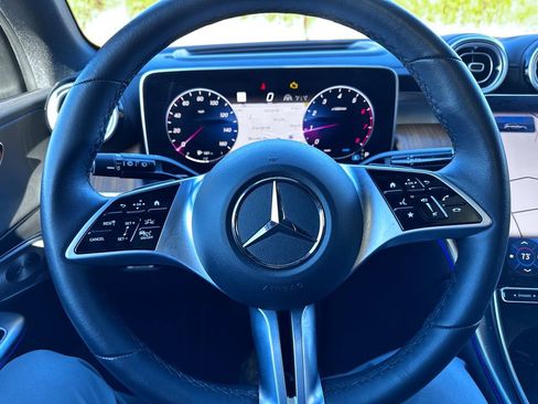 Certified 2023 Mercedes-Benz GLC 300 image 20