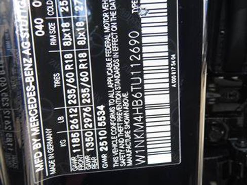 Used 2026 Mercedes-Benz GLC 300 4MATIC image 8